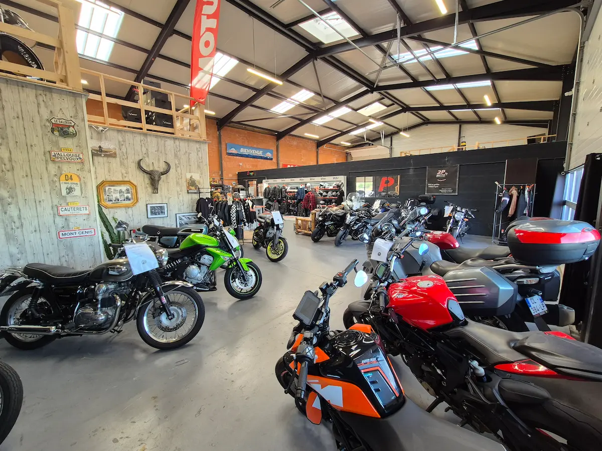Show room 2P Moto Ligné