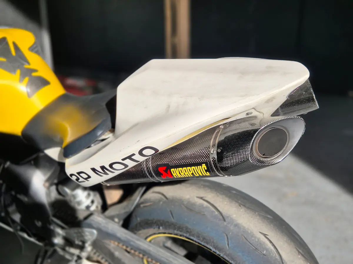 Pièces moto atelier